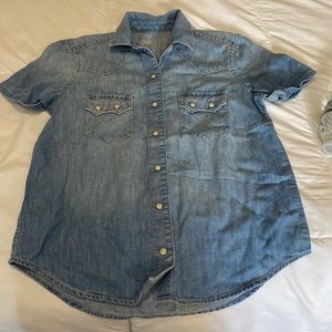 Gap denim shirt never worn xsmall